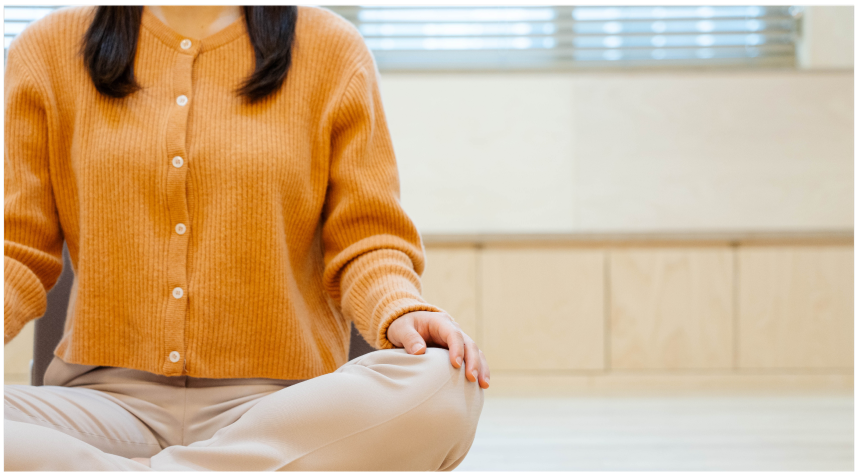 명상하는 사람의 사진 이미지